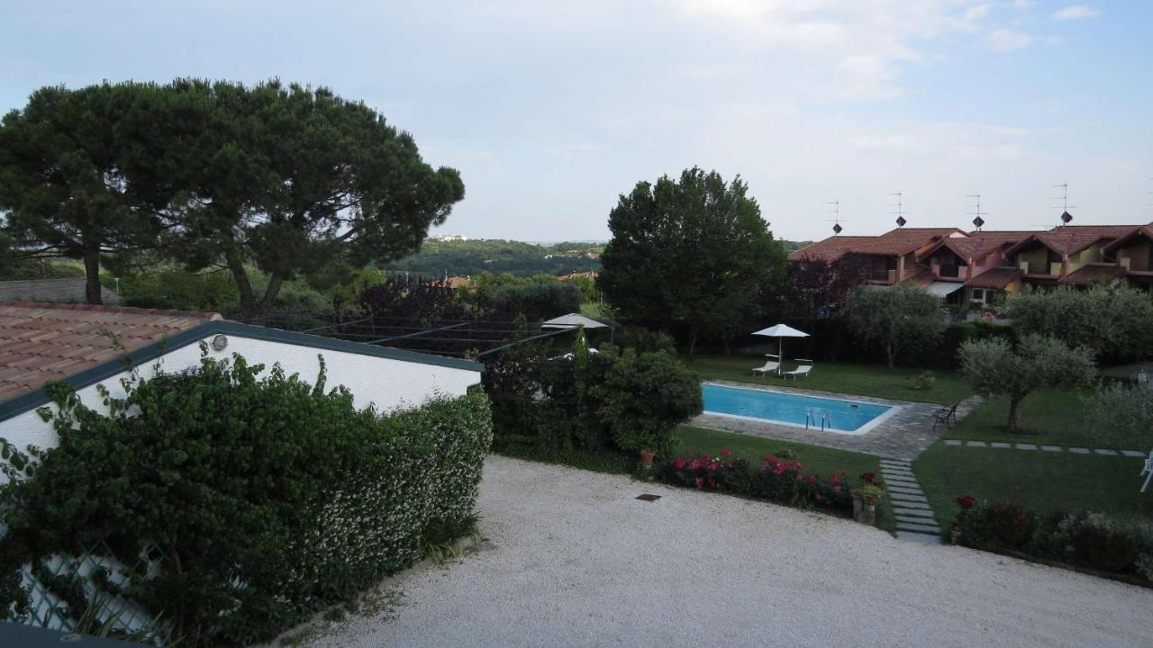 Il Gelso Di Barcuzzi Bed & Breakfast Lonato Bagian luar foto