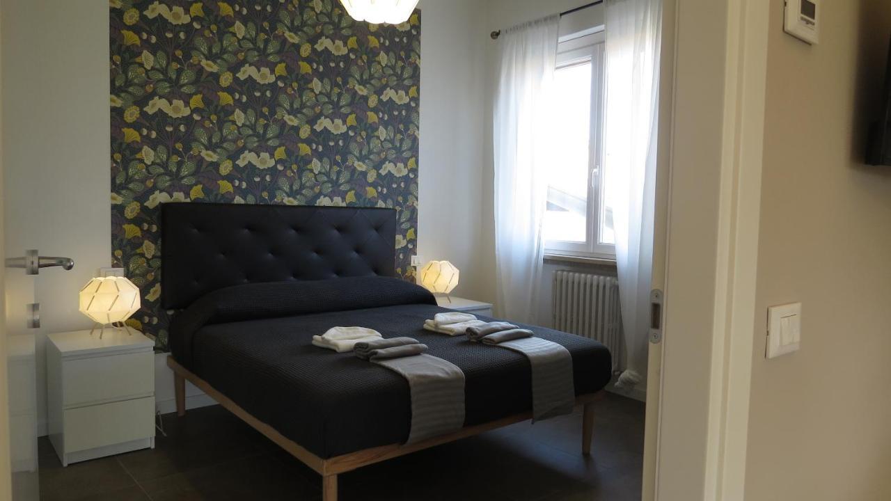 Il Gelso Di Barcuzzi Bed & Breakfast Lonato Bagian luar foto
