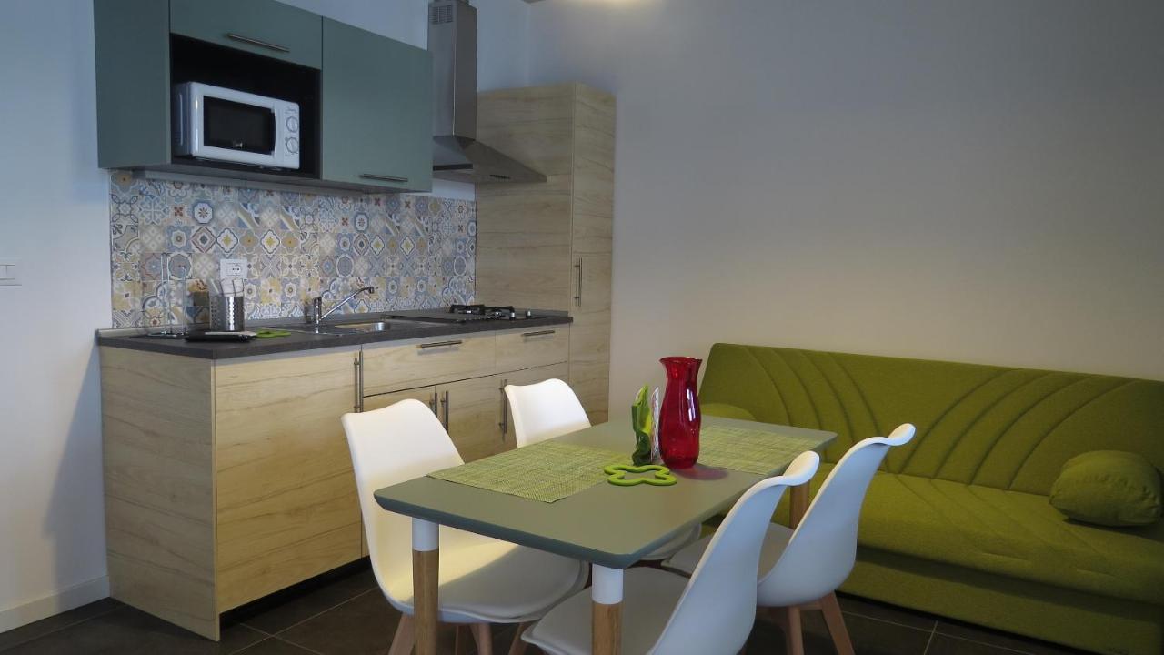 Il Gelso Di Barcuzzi Bed & Breakfast Lonato Bagian luar foto
