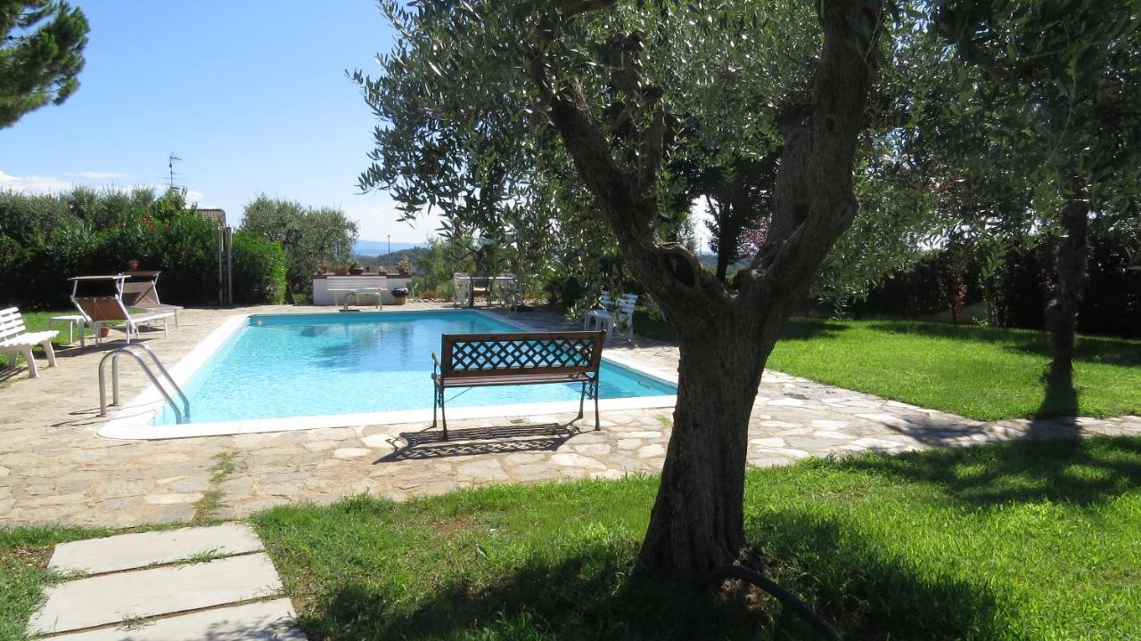 Il Gelso Di Barcuzzi Bed & Breakfast Lonato Bagian luar foto