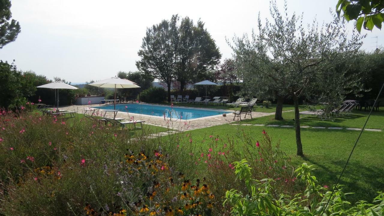 Il Gelso Di Barcuzzi Bed & Breakfast Lonato Bagian luar foto